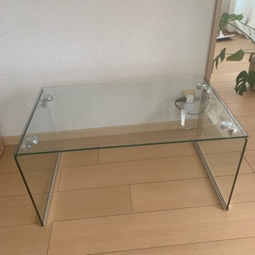 フランフラン　ガラスローテーブル