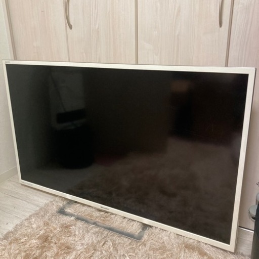 シャープ　52型テレビ　亀山モデル　チューナー付属