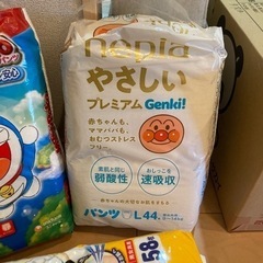 紙おむつ  パンパース おむつの画像