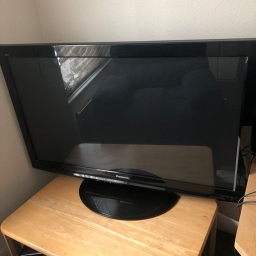 パナソニック46型液晶テレビ