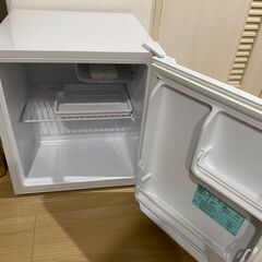 小型冷蔵庫の画像