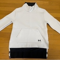 値下げしました✨アンダーアーマー　スウェット　レディース　上下　の画像