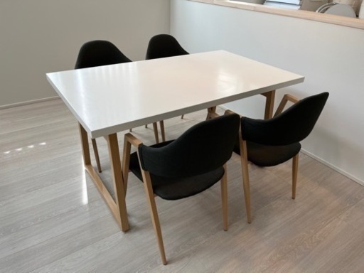 4名用ダイニングテーブルセット（長辺140cm）