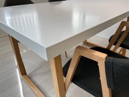 4名用ダイニングテーブルセット（長辺140cm）