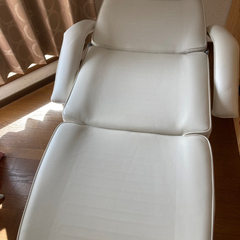 エステ等施術用ベット