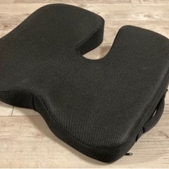 【美品】IKSTAR 椅子用低反発クッション【クッションのみ】