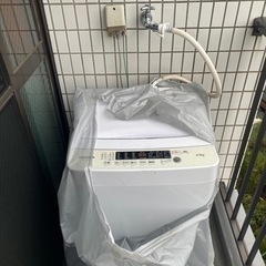 ほぼ新しい洗濯機ですの画像
