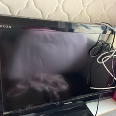 東芝　REGZA 32