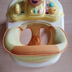 ベビー歩行器
