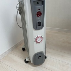 デロンギ　オイルヒーター　3〜8畳用の画像