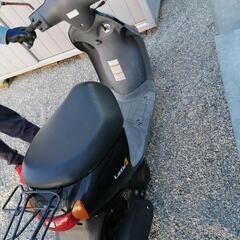 鈴木スズキSUZUKI原付バイクの画像
