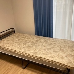 無料　シングルパイプベッド1式