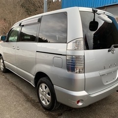 ヴォクシー▲4WD！走行69000キロ！の画像