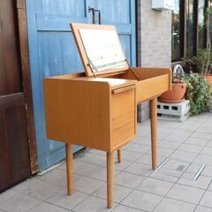 unico(ウニコ)の中でも人気のALBERO(アルベロ)シリーズ ドレッサーです