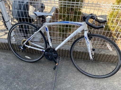 【中古】クロスバイク　700×28c