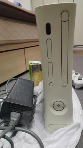 Xbox 360 コントローラー 二つ とソフト5つ