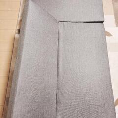 ソファベッド、背もたれクッション
