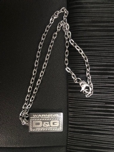 ドルチェアンドガッパーナチェーンネックレス