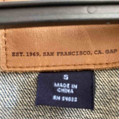 【クリーニング済】GAP デニムジャケット　Gジャンの画像