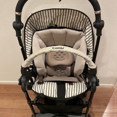 combiベビーカー　自取16000円の画像