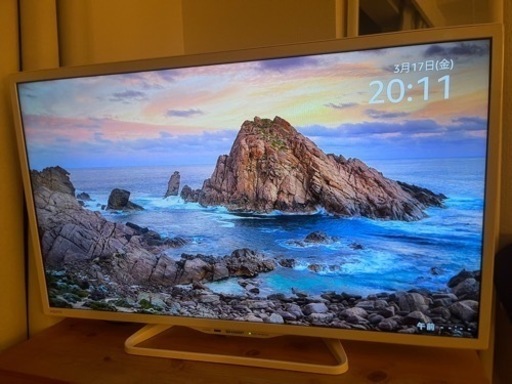 Sharp 32V テレビ　ホワイト