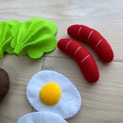 ハンドメイド フェルトおままごと ③の画像