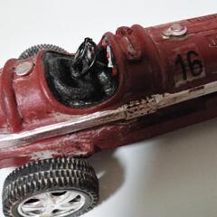 車フィギュアの画像