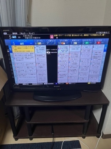 AQUOS 32型液晶テレビ　LC-32V7 2012年製(テレビ台付)