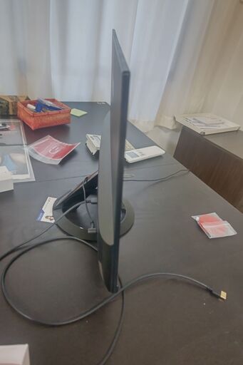 モニター（ASUS）