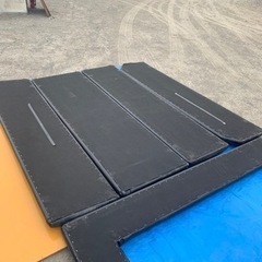 ハイエースのベッドのマットの画像