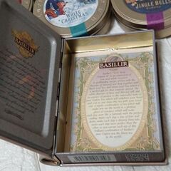 お菓子の空き缶　ルピシア　紅茶　カルディ　猫　キツネ　本　動物　工作　小物入れの画像