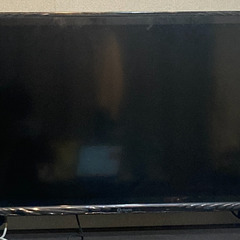 40インチ液晶テレビ
