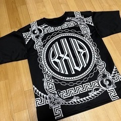 《倖田來未》LIVE Tシャツとタオル