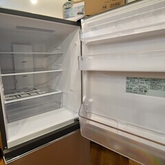 ●2020年製●近郊格安配送可(^^♪●日立　265L　3ドア　冷蔵庫　R-27KV　中古品●相模原　横浜　神奈川●