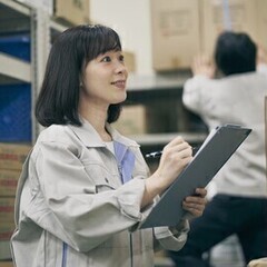 【週払い可】＼未経験OK☆土日休☆カンタン作業／チルド倉庫内での...