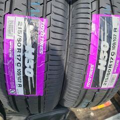 215/60R17 トーヨータイヤ　H30　ハイエース　キャラバン