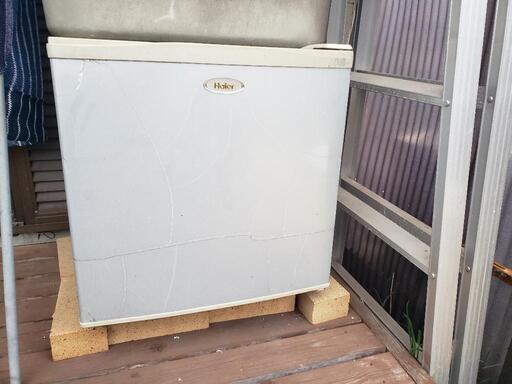 ハイアール　冷凍庫　38L 　jf-u40a