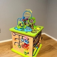 （本日無料）Hape カントリークリッターズプレイキューブ