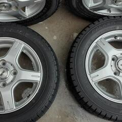 スタッドレスタイヤとホイール155/65R13の画像