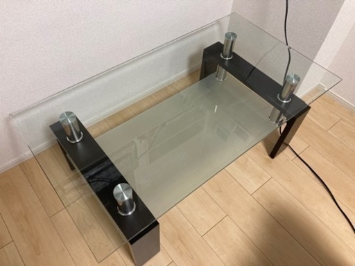 ガラステーブル
