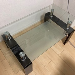 ガラステーブル