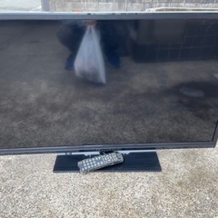 テレビ40型
