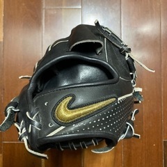 NIKE投手用グローブ