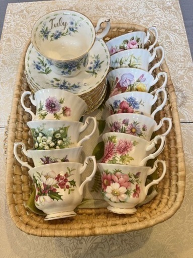 【ロイヤルアルバート】FLOWER OF THE MONTH カップ&ソーサー1-12月セット