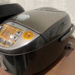 お問合せ多数の為、決まり次第終了。象印　5.5合炊き炊飯器