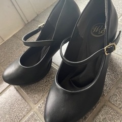 黒　ヒール