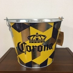 限定デザインバケツの画像