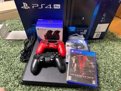 (決まりました)PS4Pro 500GB SSD換装済み　コントローラー充電器　ソフトセット