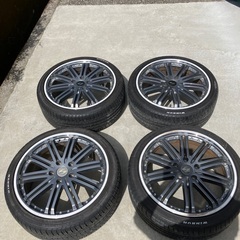 タイヤ・ホイール　215/40R18