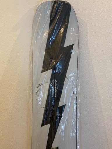 2020-2021モデル バートン カスタム・キャンバー 154センチ